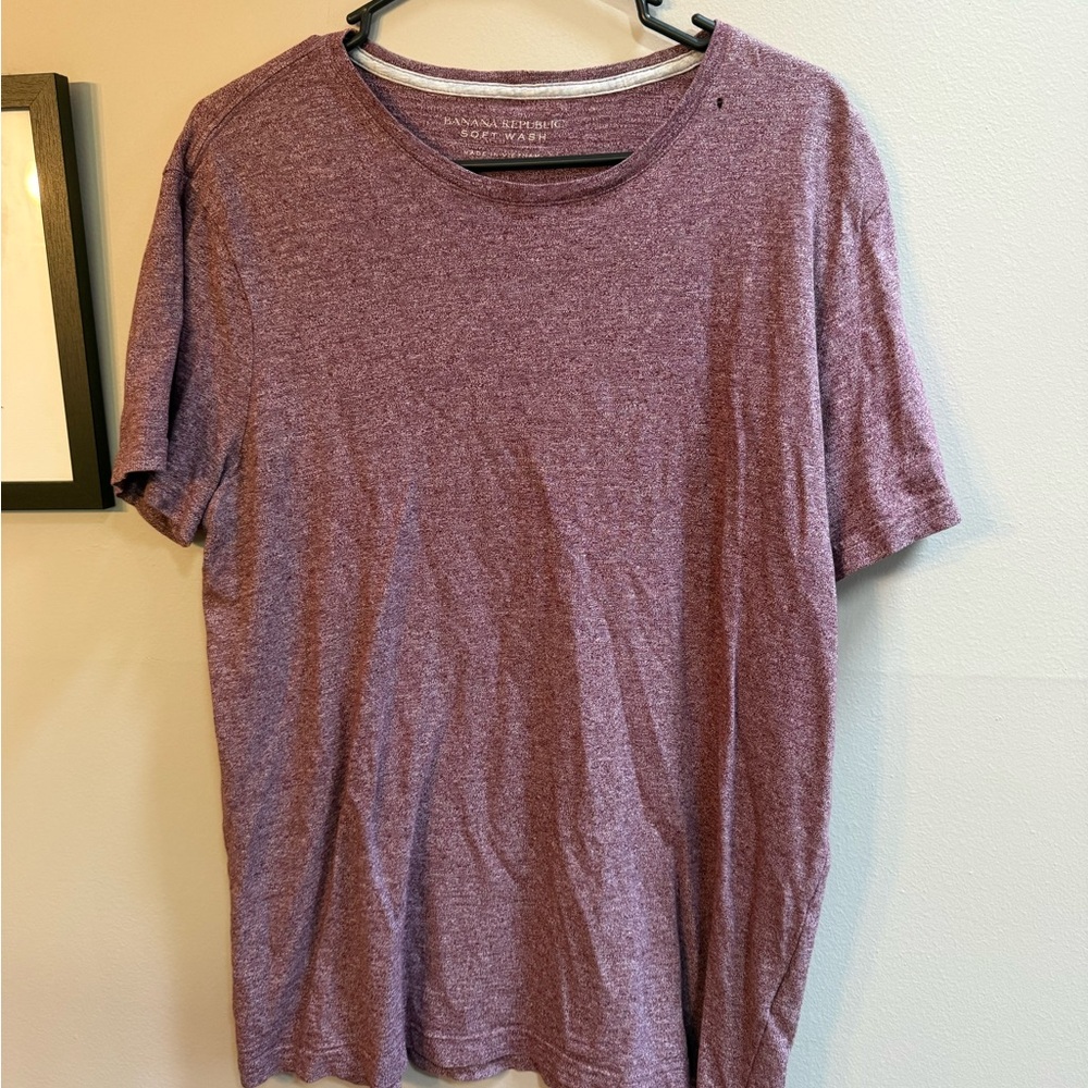 Banana Republic Heathered Maroon Short Sleeve Tee